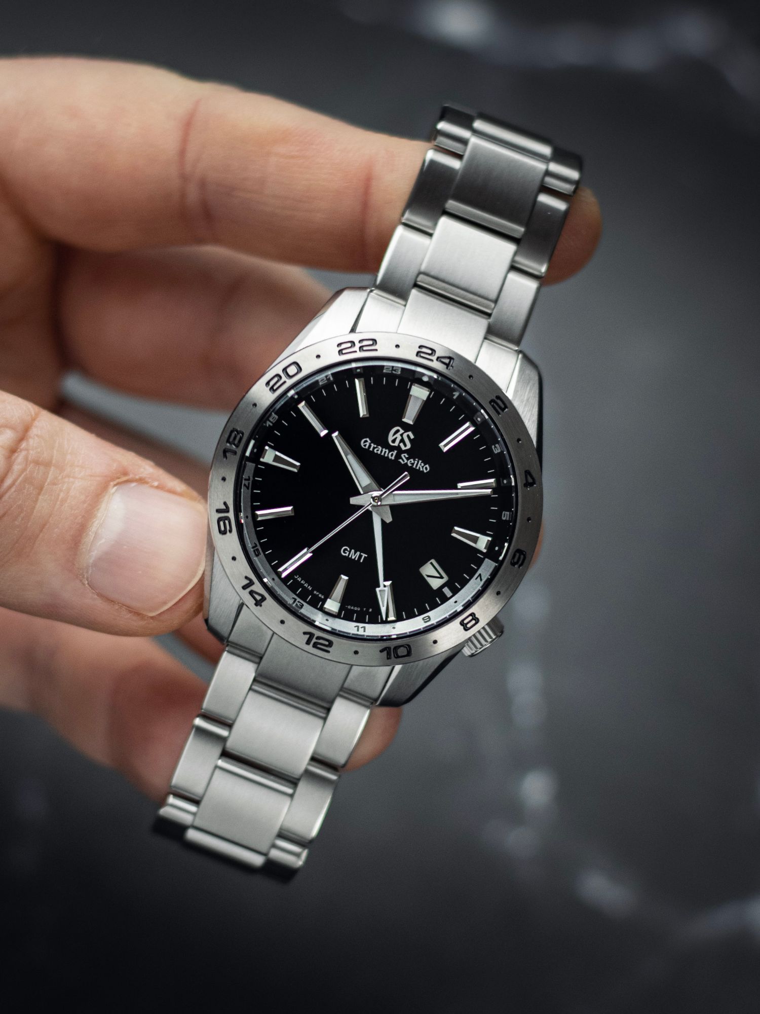 Grand Seiko Sport Quartz GMT SBGN027 Schwarzes Zifferblatt