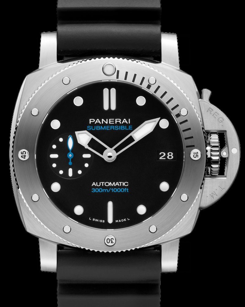 Panerai Submersible PAM02973 auf schwarzem Hintergrund