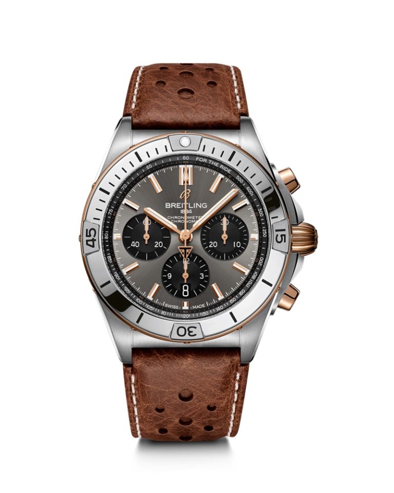 Frontansicht der neuen Breitling Chronomat B01 42 Triumph.