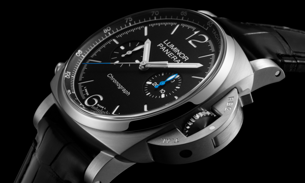 Panerai Luminor Chronograph auf schwarzem Hintergrund