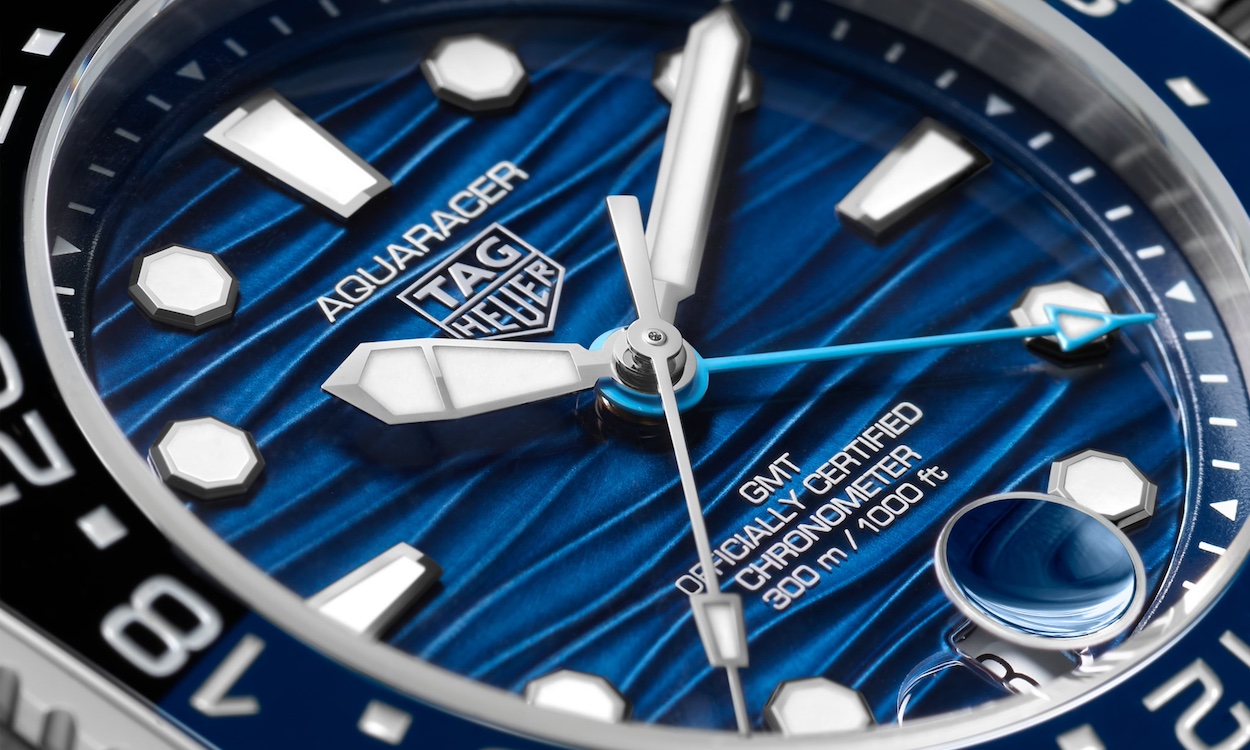 Blaues Zifferblatt der TAG Heuer Aquaracer GMT