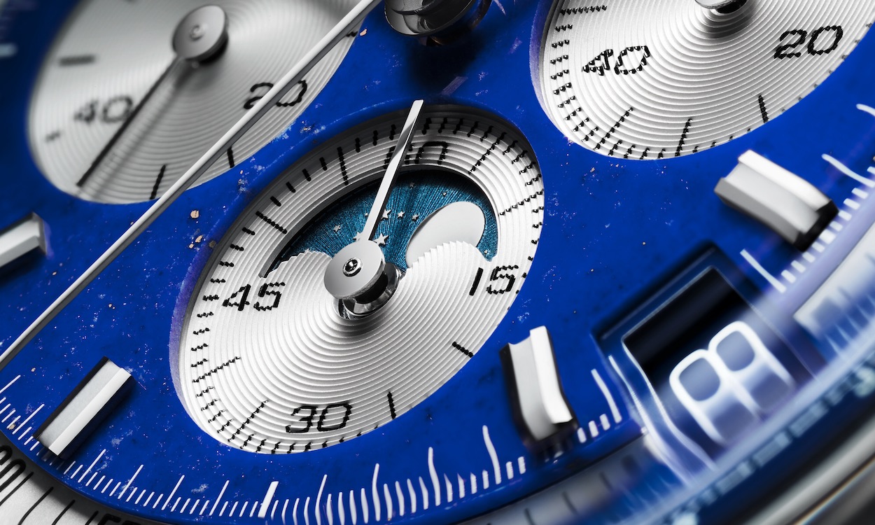 Lapis Lazuli Zifferblatt der Zenith Chronomaster Sport in Nahaufnahme