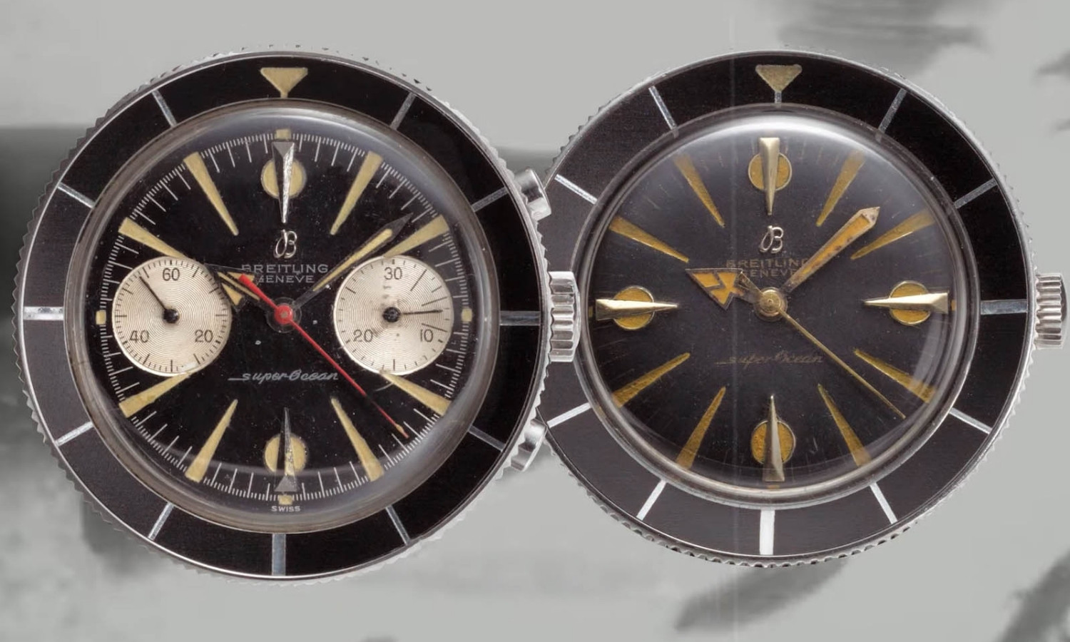 Breitlings historische SuperOcean Heritage Modelle Referenz 807 links und Referenz 1004 rechts