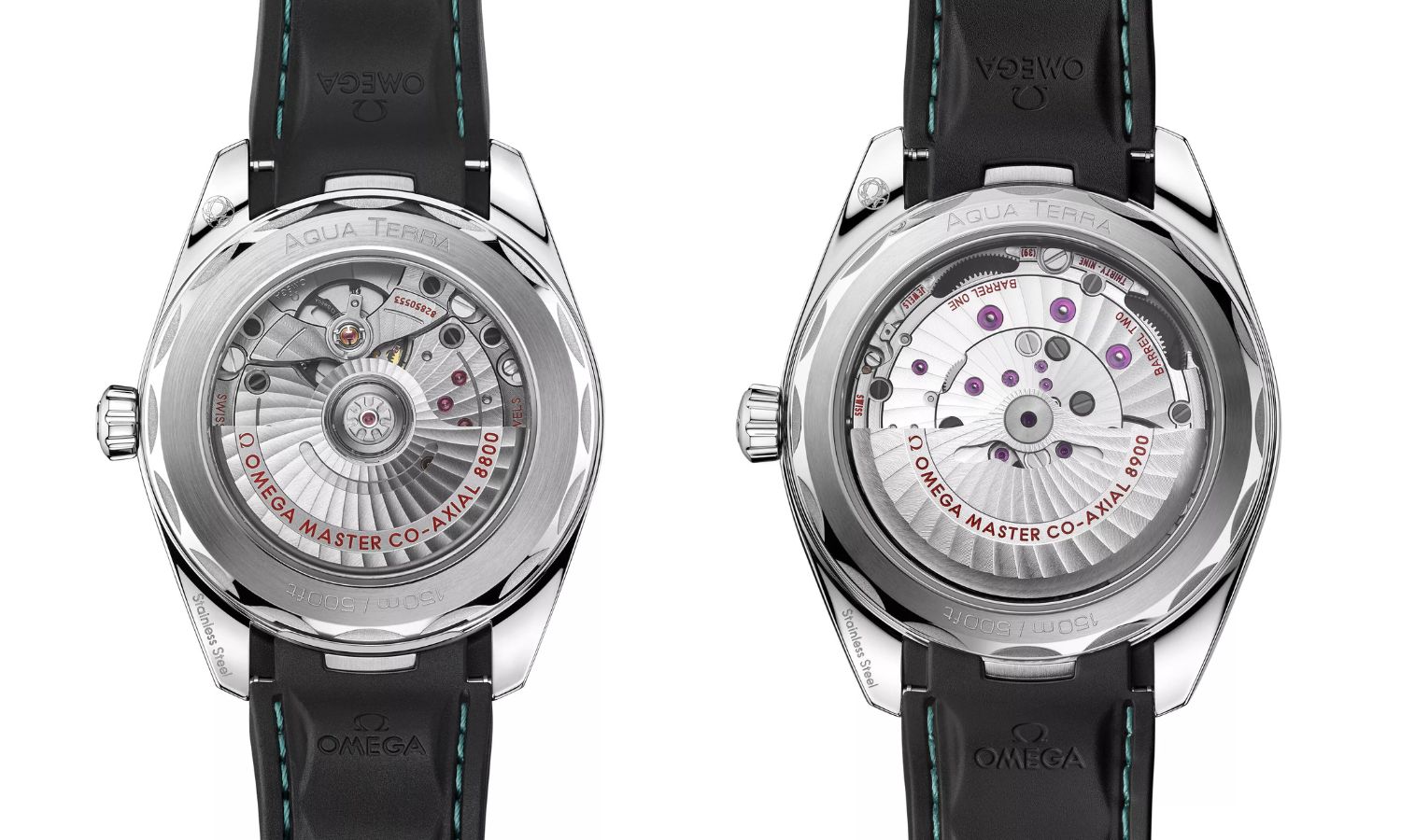 Das Omega Co-Axial Master Chronometer Kaliber 8800 links und das Omega Co-Axial Master Chronometer Kaliber 8900 rechts abgebildet vor weißem Hintergrund