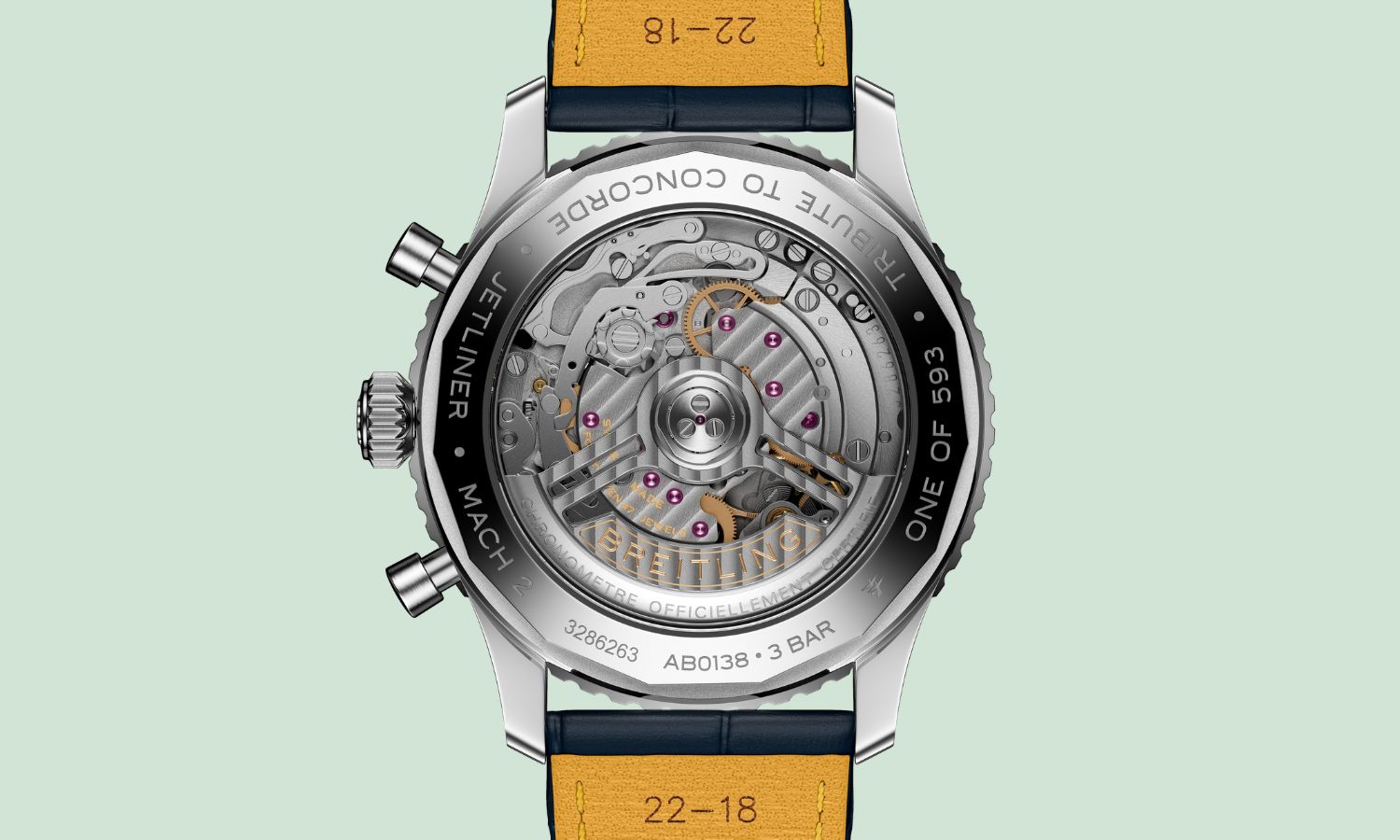 Breitling B01 Manufakturkaliber abgebildet vor hellgrünem Hintergrund