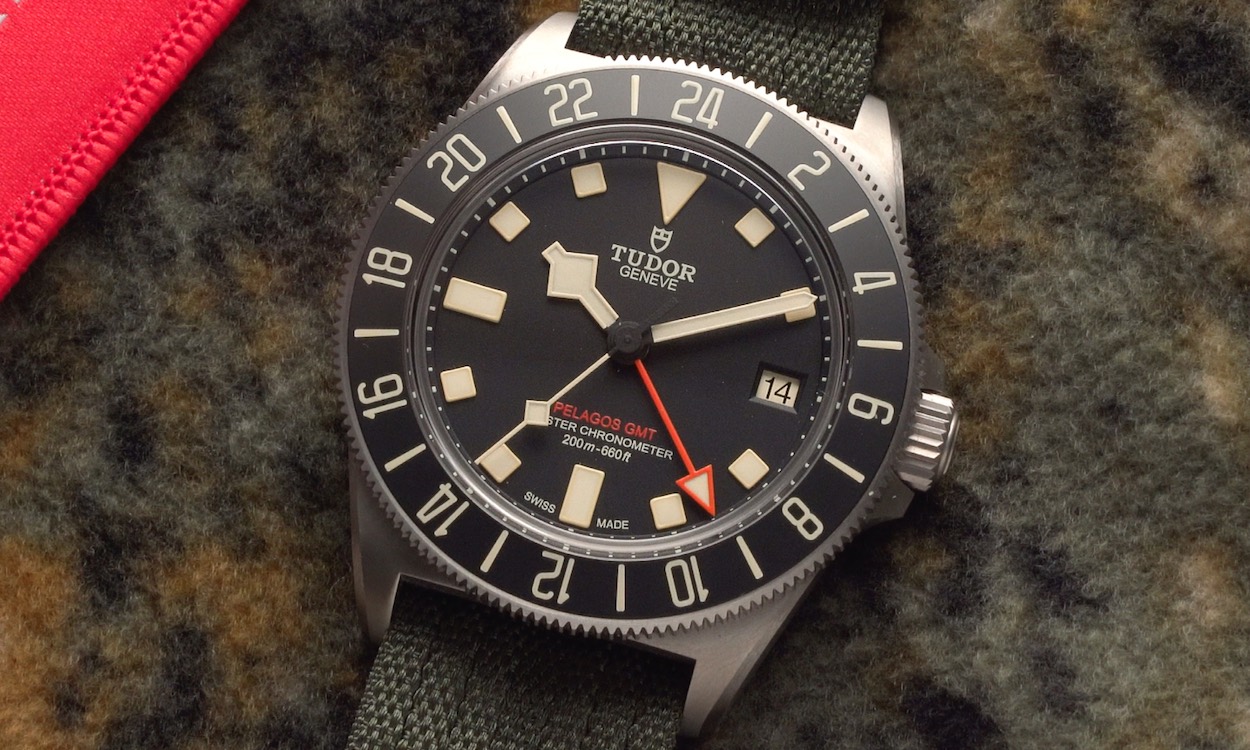Vorderseite der TUDOR Pelagos FXD GMT in Nahaufnahme